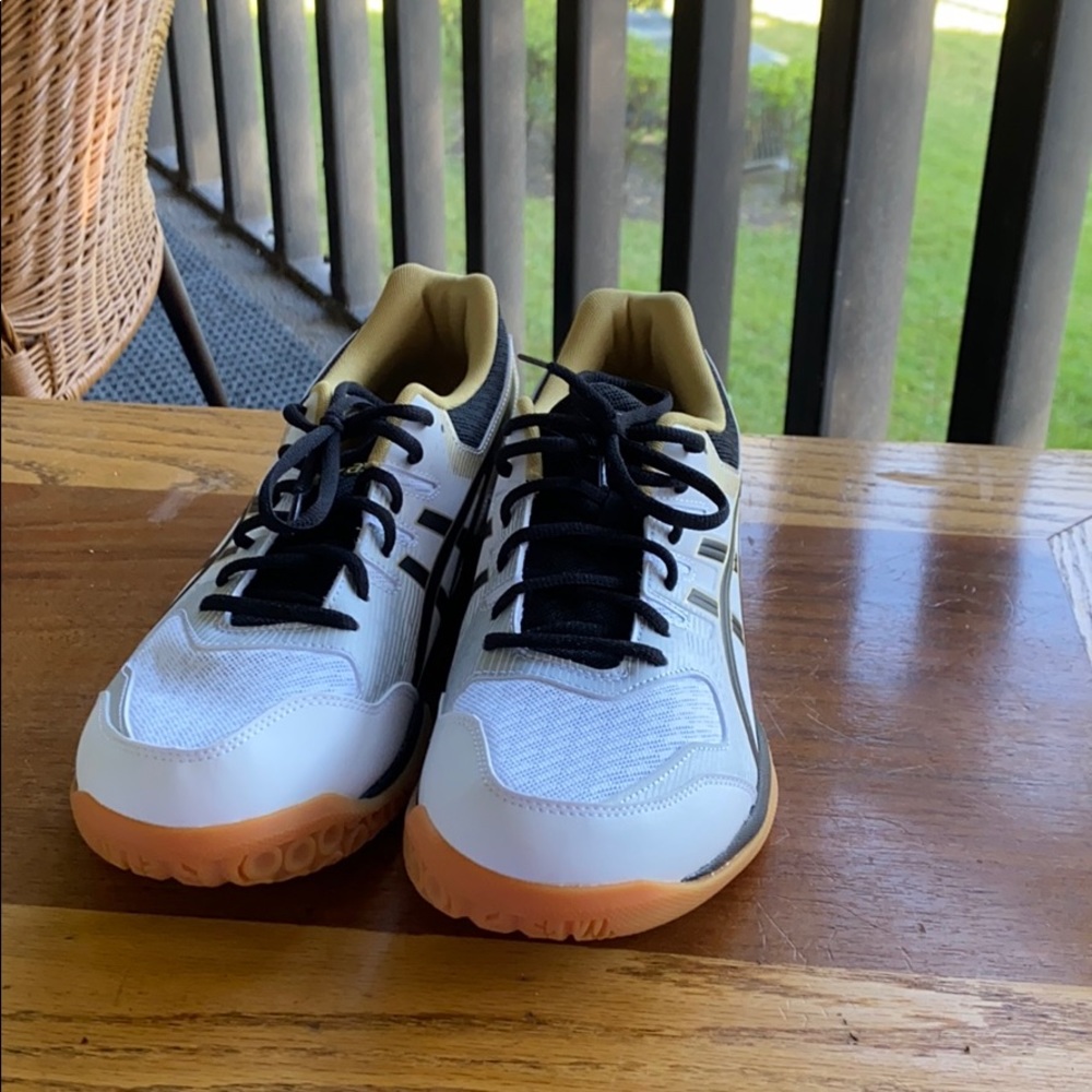 Men’s volleyball shoes